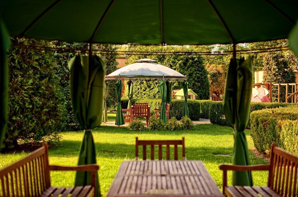 Hotel Osrodek Wypoczynkowy Star Leba Exterior foto
